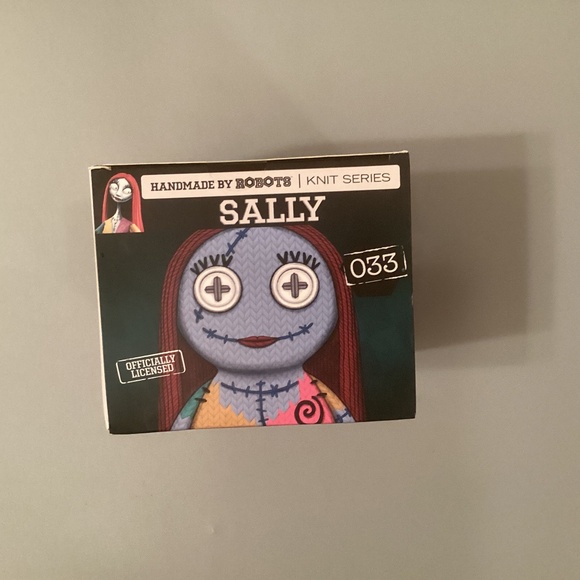Nightmare Before Christmas Sally figure - Picture 6 of 7